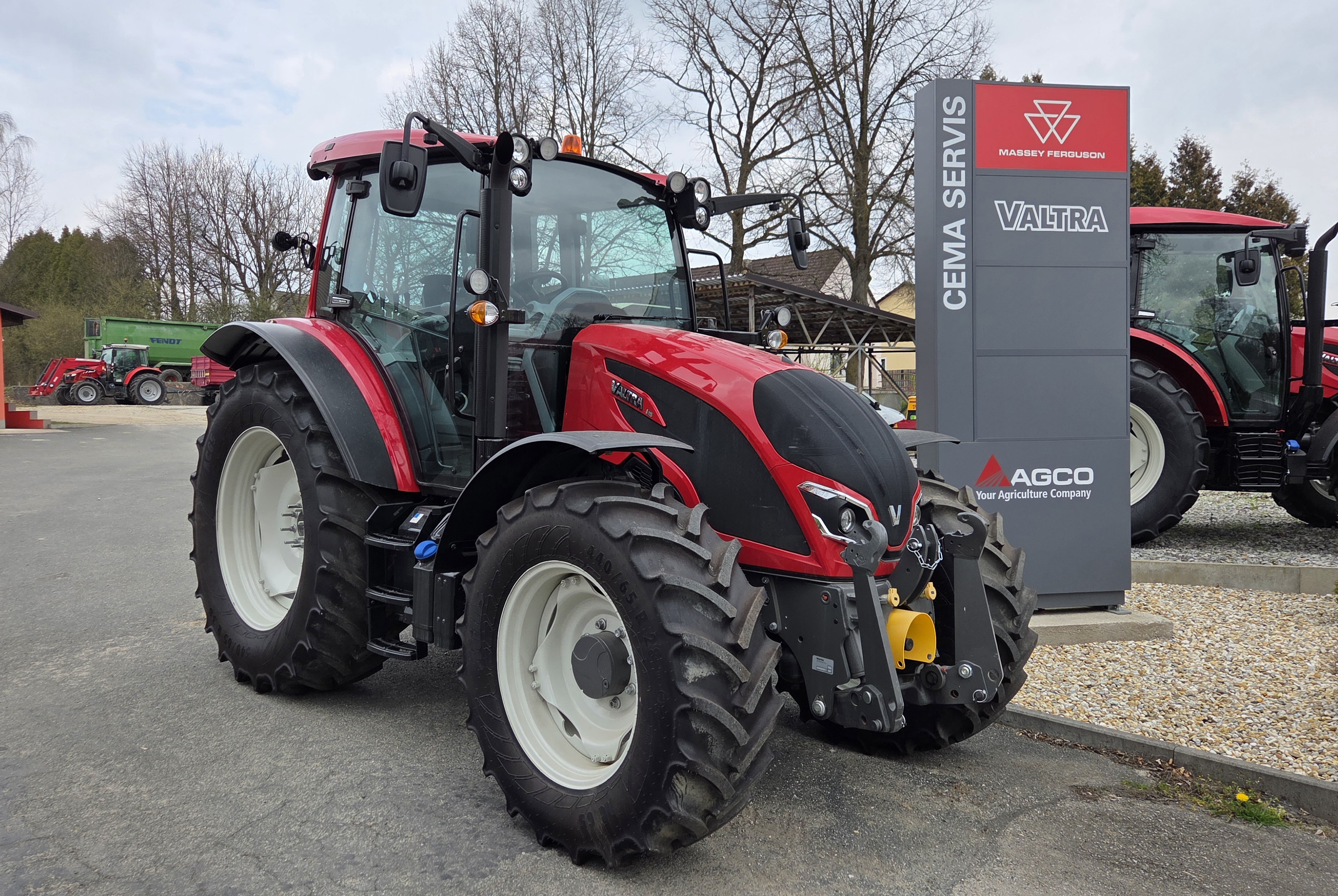 VALTRA A115