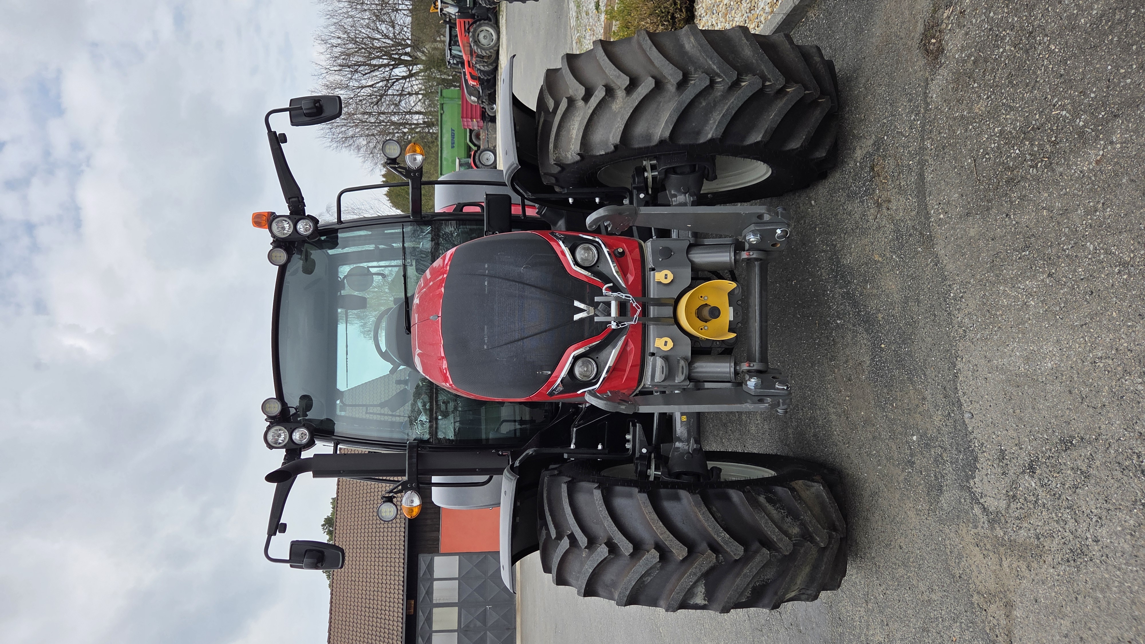 VALTRA A115